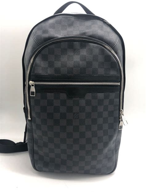 sac a dos louis vuitton michael occasion|Sacs Louis Vuitton Michael d'occasion .